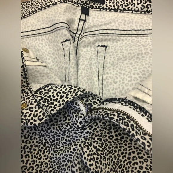 JUICY COUTURE SKINNY ANIMAL PRINTS IN BLACK AND WHITE COLOUR IN SIZE 28 - Picture 5 of 10